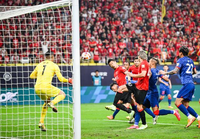 开云app下载-中超第30轮前瞻：保级终极PK 季军争夺暗流涌动