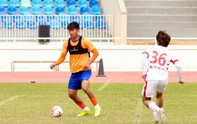 kaiyun-2-3,泰山全华班不敌海牛 王昊斌+彭逸翔进球 邝兆镭首秀发挥亮眼